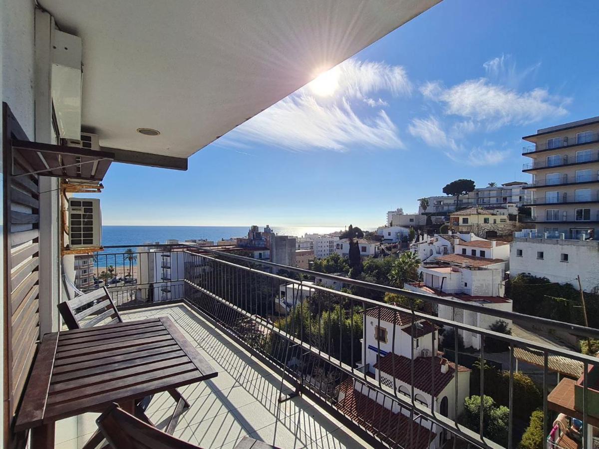 Apartament Pau Casals, 2 Min Walk From The Sea & Sea View Лорет де Мар Екстериор снимка